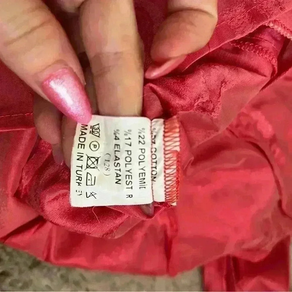 Beautiful Coral Long Sleeve Blouse - Picture 10 of 10